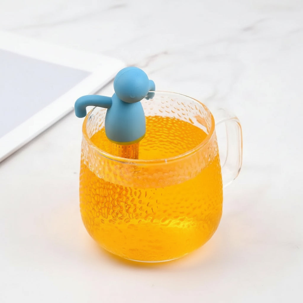 Filtre à thé personnage bleu en silicone et inox - Maison Kyusu