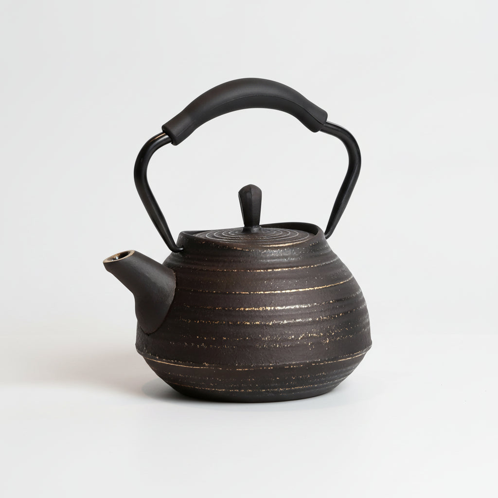 Théière Japonaise en Fonte Kawari-gata 650 ml